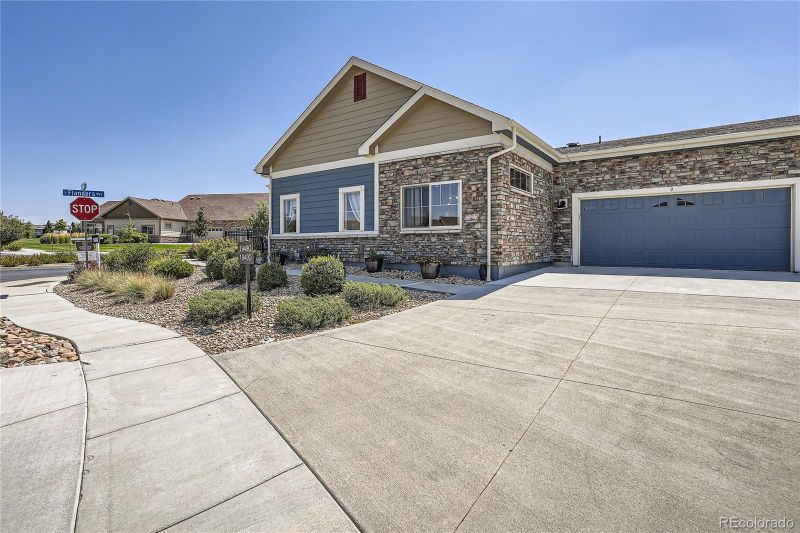 1949 S Flanders Way #D, Aurora, CO 80013