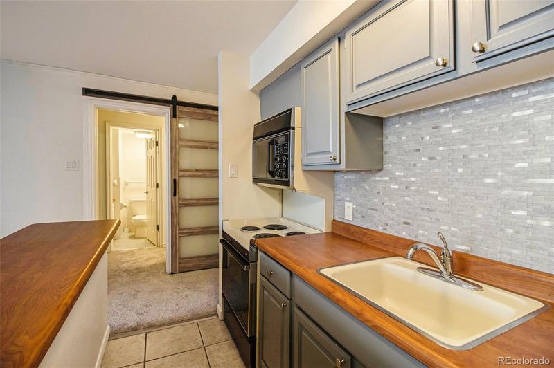 1020 15th St #25M, Denver, CO 80202
