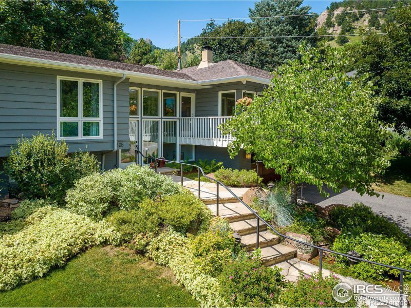 865 Willowbrook Rd, Boulder, CO 80302