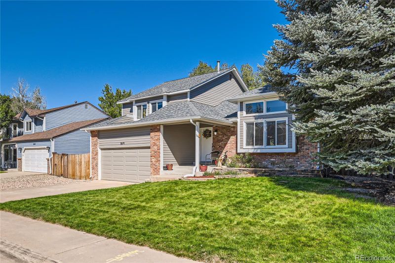 5674 S Lisbon Way, Centennial, CO 80015