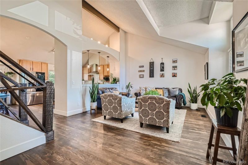 5674 S Lisbon Way, Centennial, CO 80015