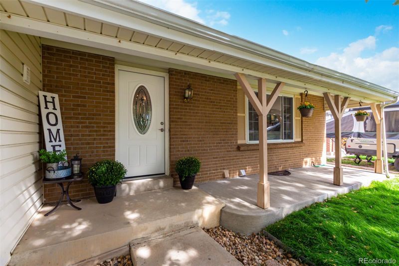 11556 Elm Ct, Thornton, CO 80233