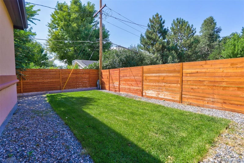 2297 S Cherry St, Denver, CO 80222