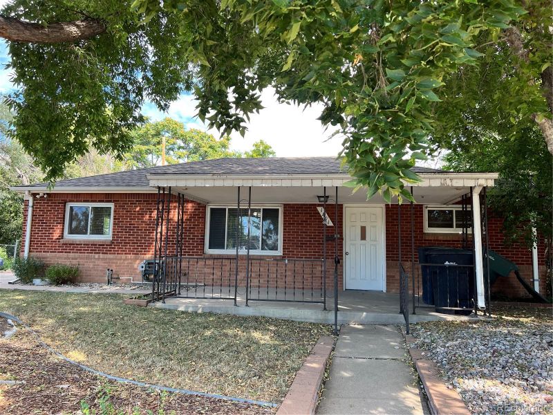 1411 Elm Pl, Thornton, CO 80229
