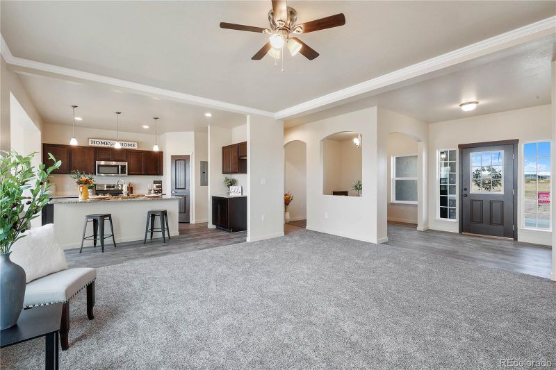 206 High Meadows Dr, Florence, CO 81226