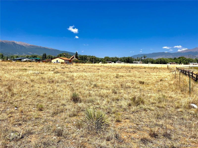 15682 Cactus Ln, Buena Vista, CO 81211