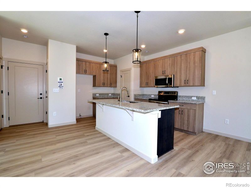 1068 Buck Valley Dr, Berthoud, CO 80513