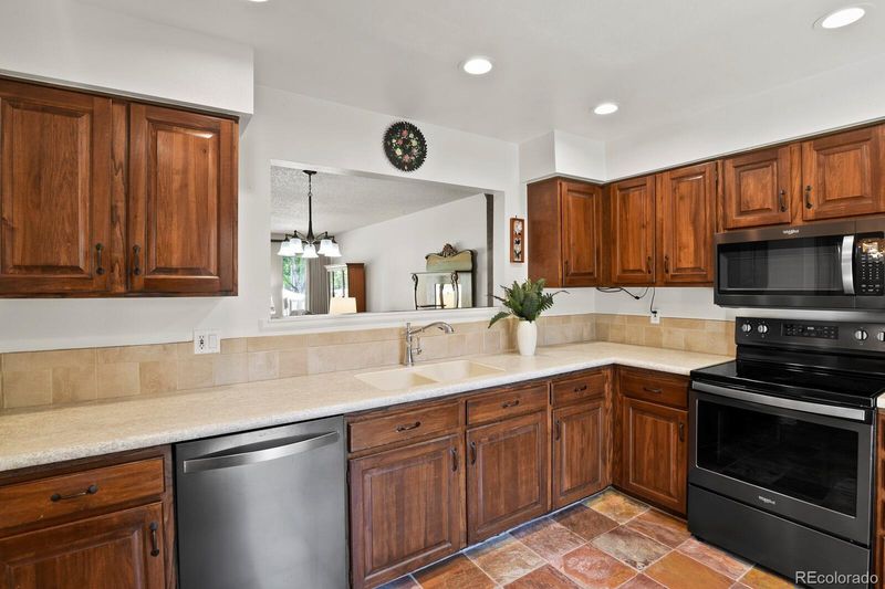 7925 W Layton Ave #403, Littleton, CO 80123