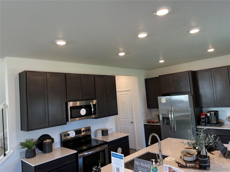 739 N Bersshine St, Watkins, CO 80137
