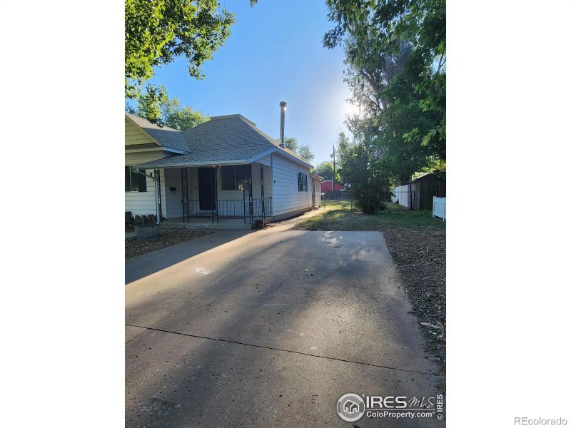 415 Clifton St, Brush, CO 80723