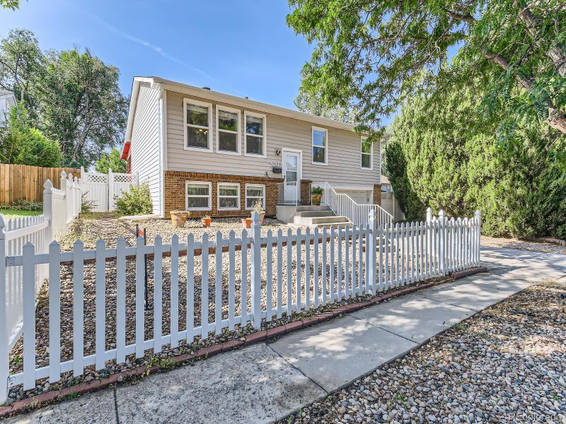 2603 E Caramillo St, Colorado Springs, CO 80909