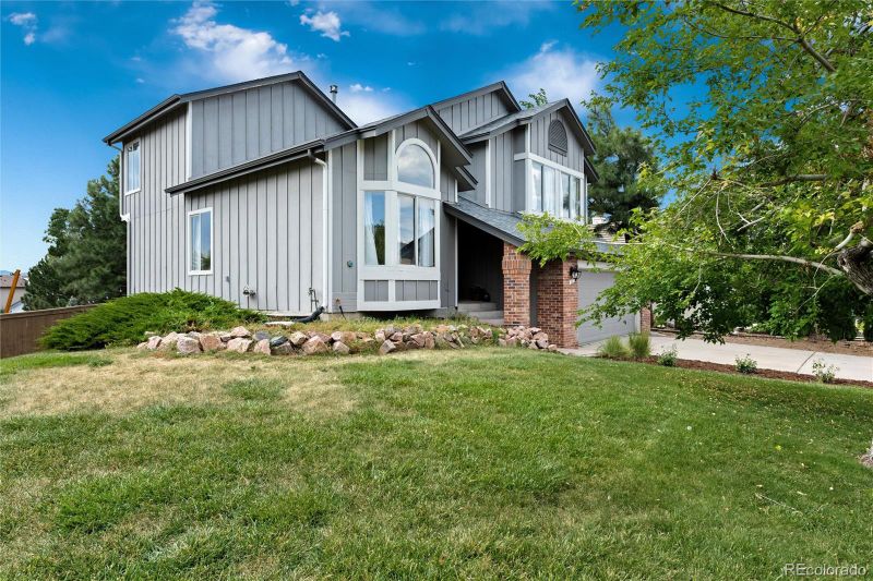 1225 Goldsmith Dr, Highlands Ranch, CO 80126