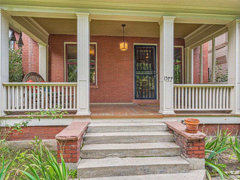 1577 Steele St, Denver, CO 80206