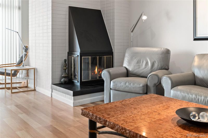 1777 Larimer St #1409, Denver, CO 80202