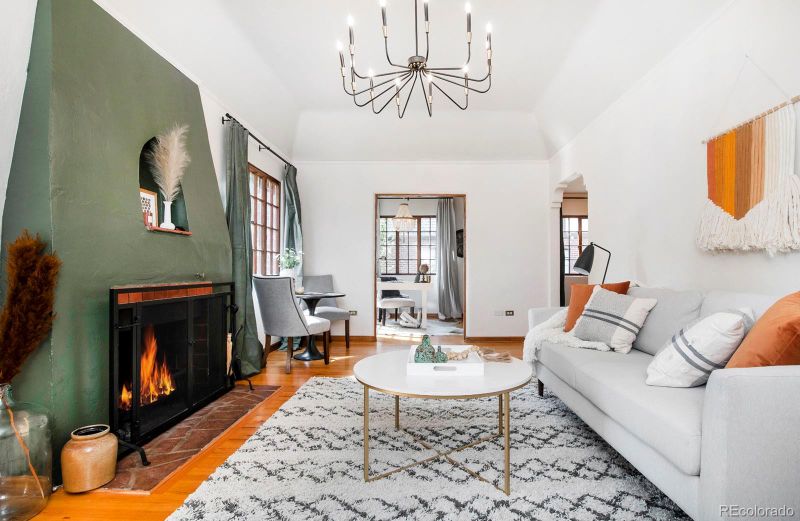 1577 Jasmine St, Denver, CO 80220