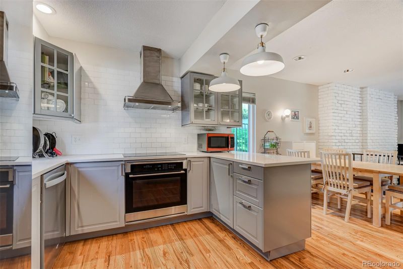 5202 Kissing Camels Dr #7, Colorado Springs, CO 80904