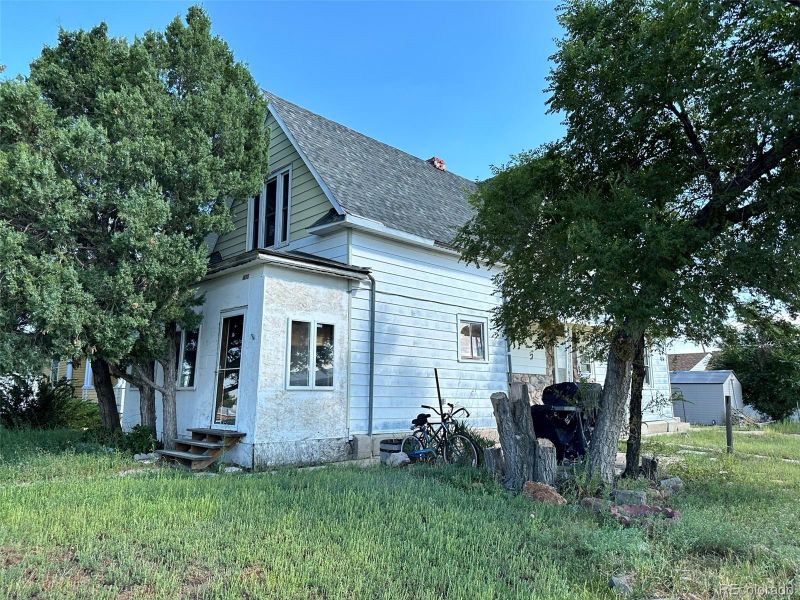 1095 Main St, Limon, CO 80828