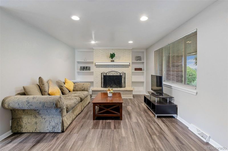 1300 Marigold Dr, Denver, CO 80221