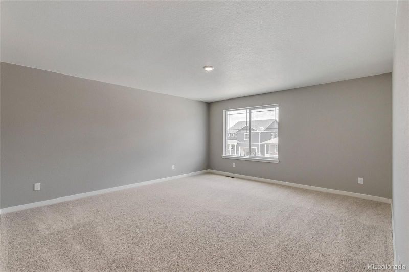 2717 72nd Ave Ct, Greeley, CO 80634