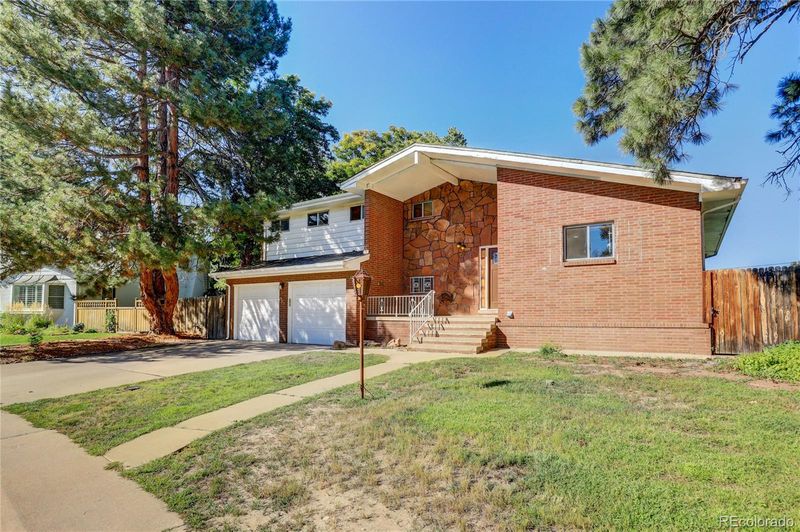 7131 E Walsh Pl, Denver, CO 80224