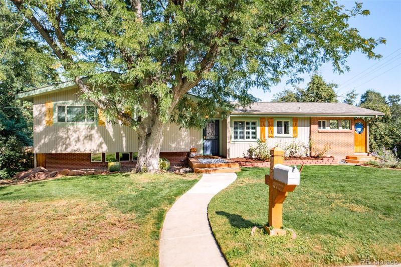 12805 W 15th Dr, Golden, CO 80401