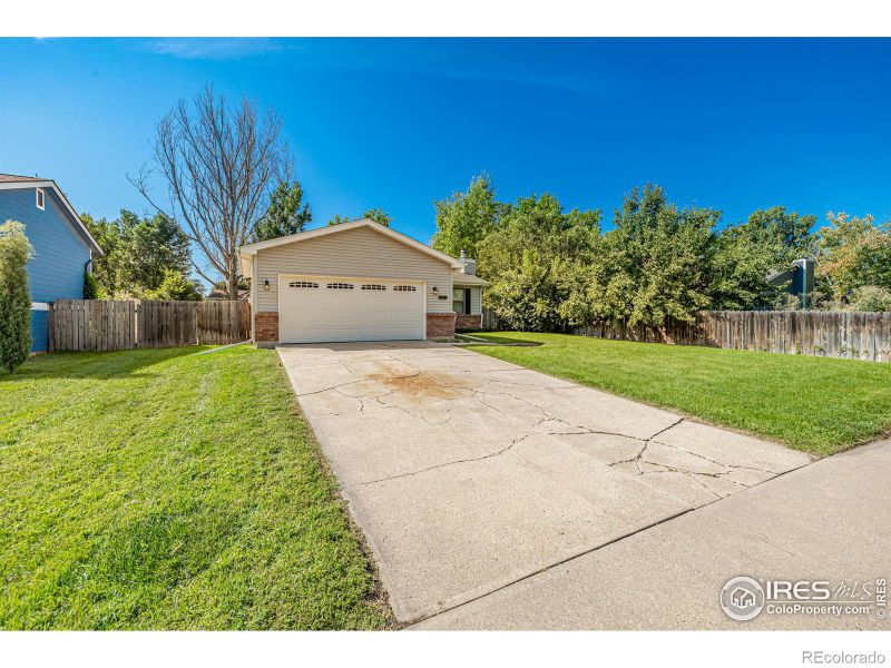 913 Mansfield Dr, Fort Collins, CO 80525