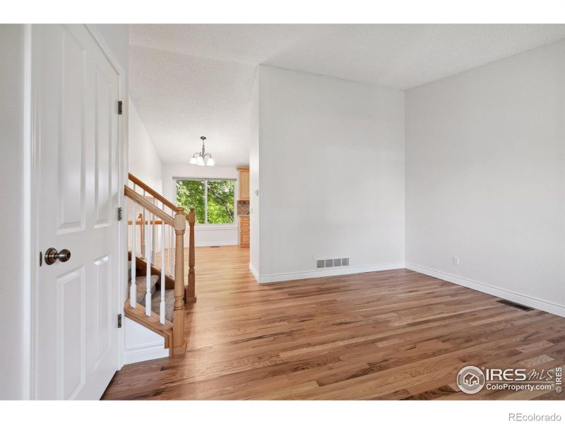 398 Eisenhower Dr, Louisville, CO 80027