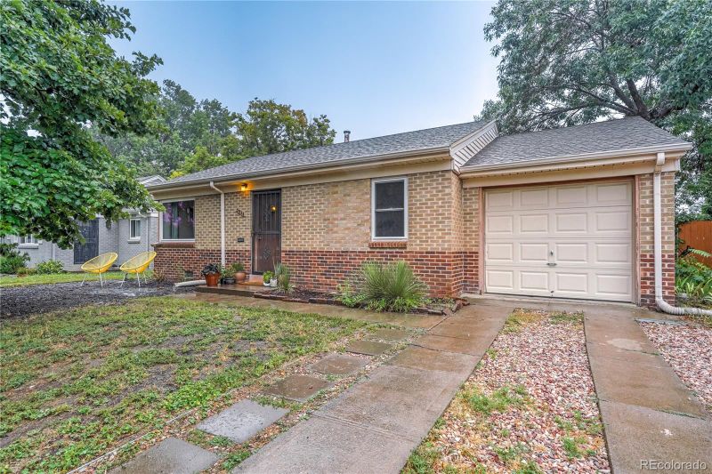 3536 Leyden St, Denver, CO 80207