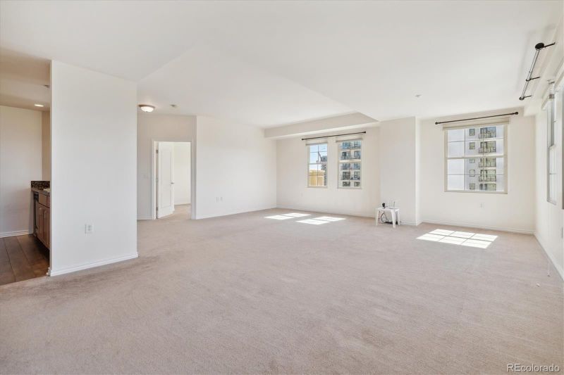 300 W 11th Ave #12E, Denver, CO 80204