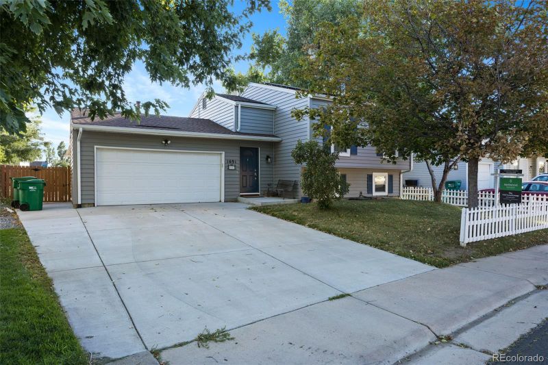 1691 Fundy Way, Aurora, CO 80011