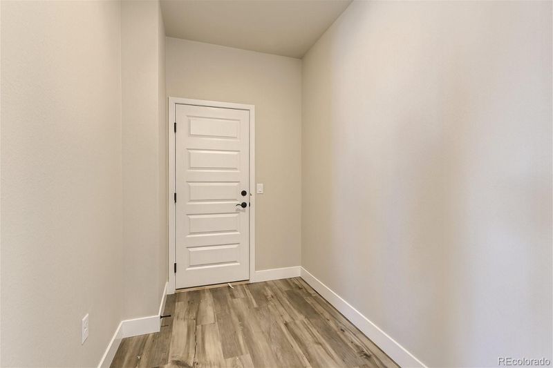 7379 S White Crow Way, Aurora, CO 80016