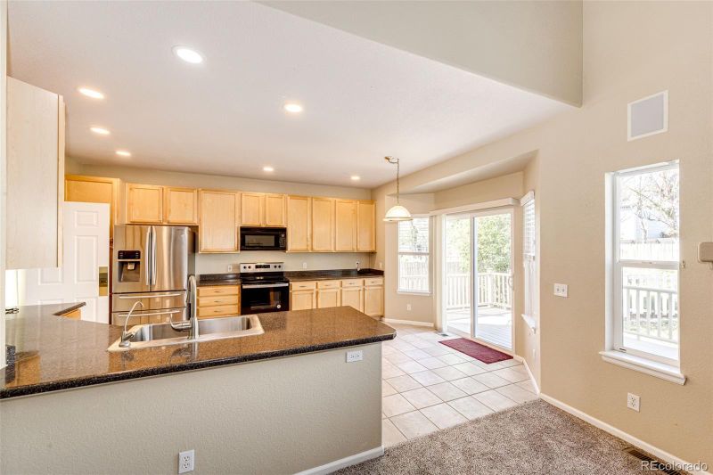 611 Fairhaven St, Castle Rock, CO 80104