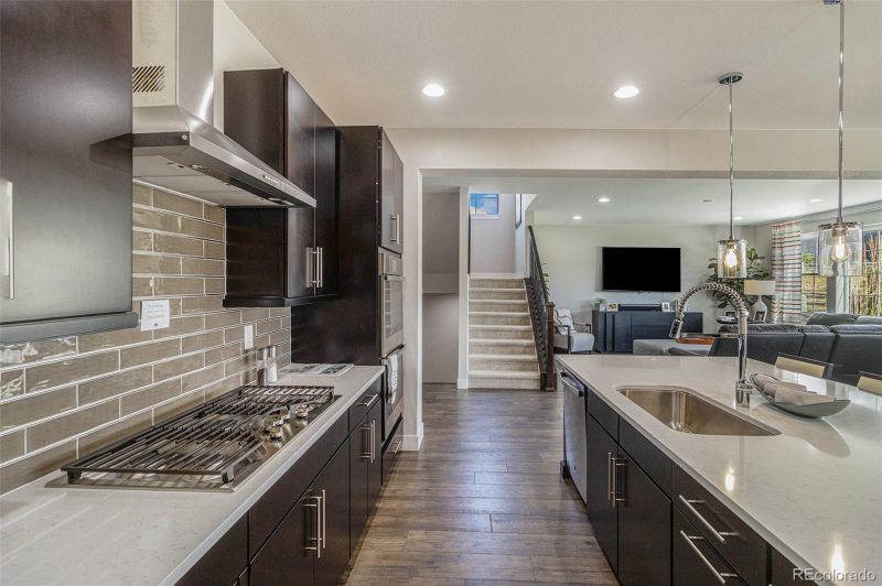 7224 S Shady Grove Ct, Aurora, CO 80016