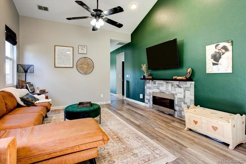 4968 Thorndike Ave, Castle Rock, CO 80104