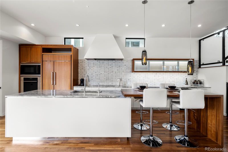 2575 S Fillmore St, Denver, CO 80210