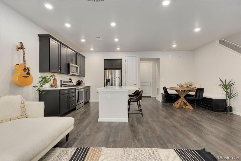 8898 Eagle River St #C, Littleton, CO 80125