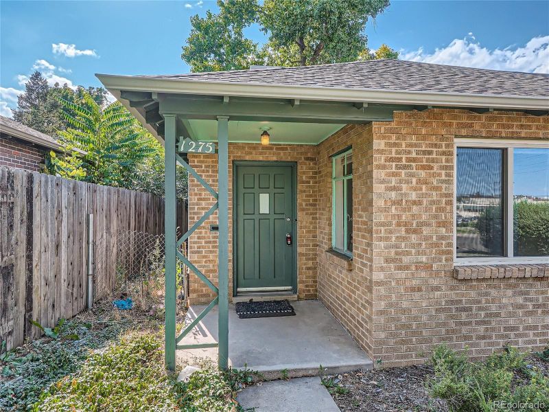 1275 Jasmine St, Denver, CO 80220