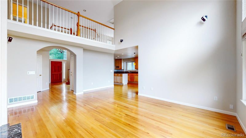 8423 E Amherst Cir, Denver, CO 80231