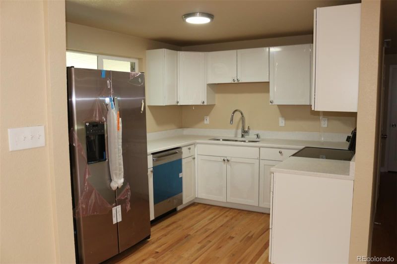 525 Empire St, Aurora, CO 80010
