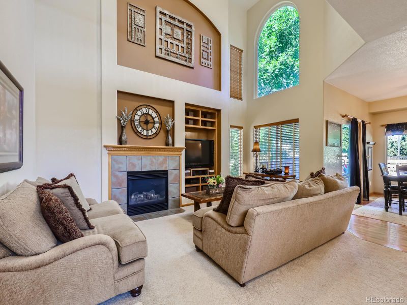 16967 W 71st Pl, Arvada, CO 80007