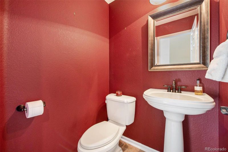 5011 Sparrow St, Brighton, CO 80601