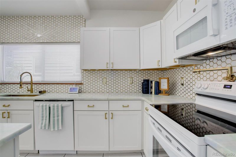 3723 W Walsh Pl, Denver, CO 80219