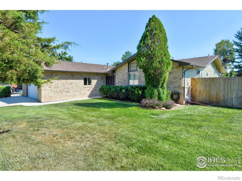 9438 Anhawa Ave, Longmont, CO 80503