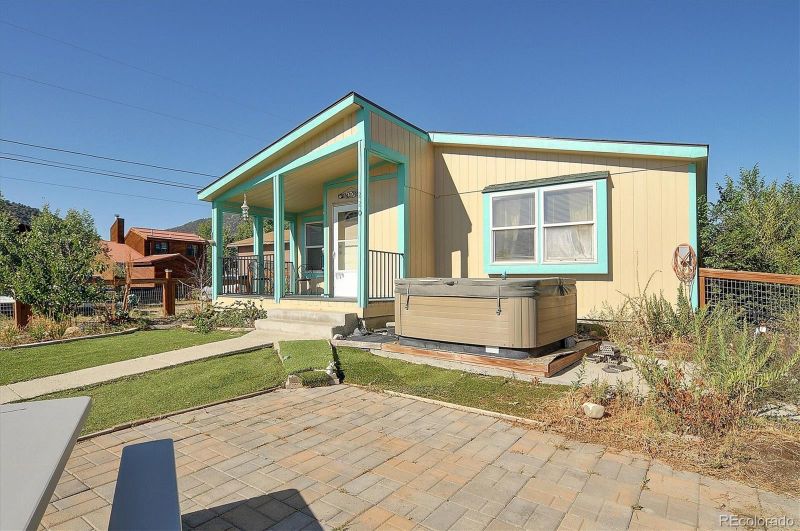 220 La Plata St, Poncha Springs, CO 81242
