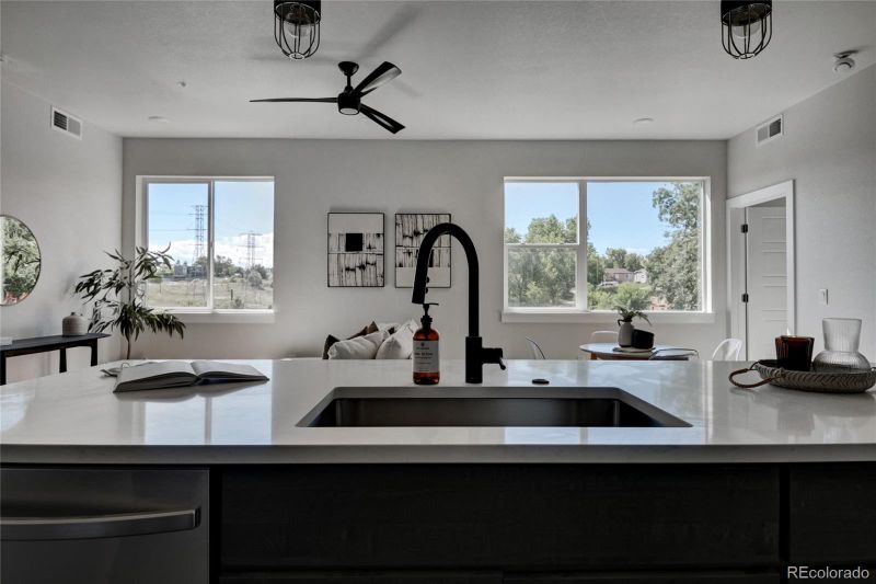 1208 N Quitman St #207, Denver, CO 80204