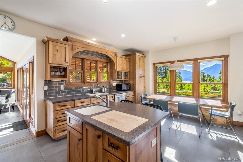 5430 County Road 10, Twin Lakes, CO 81251