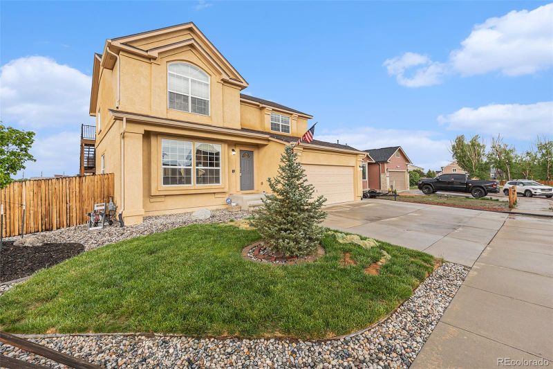 6734 Pinedrops Ct, Fountain, CO 80817