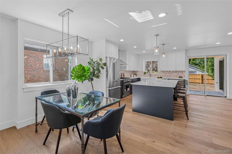 1255 Holly St, Denver, CO 80220