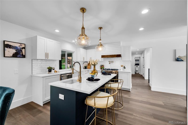 3870 S Narcissus Way, Denver, CO 80237