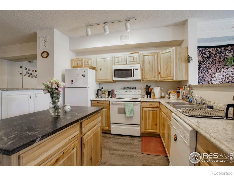 1858 Eureka Ln, Superior, CO 80027